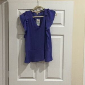 Flowy short sleeve blouse - brand new w tags